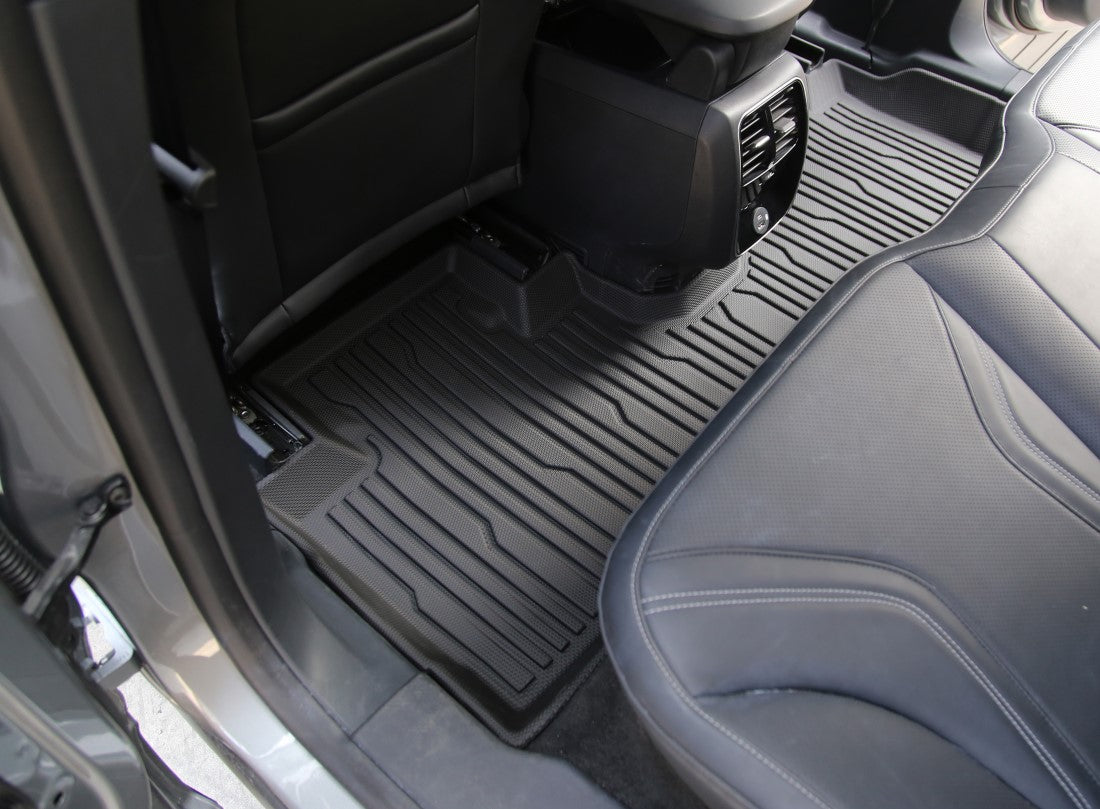 Ford Mustang Mach-E – formgjutna golvmattor – produktbild 3