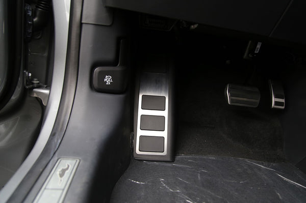 Ford Mustang Mach-E – fotstöd – produktbild 2