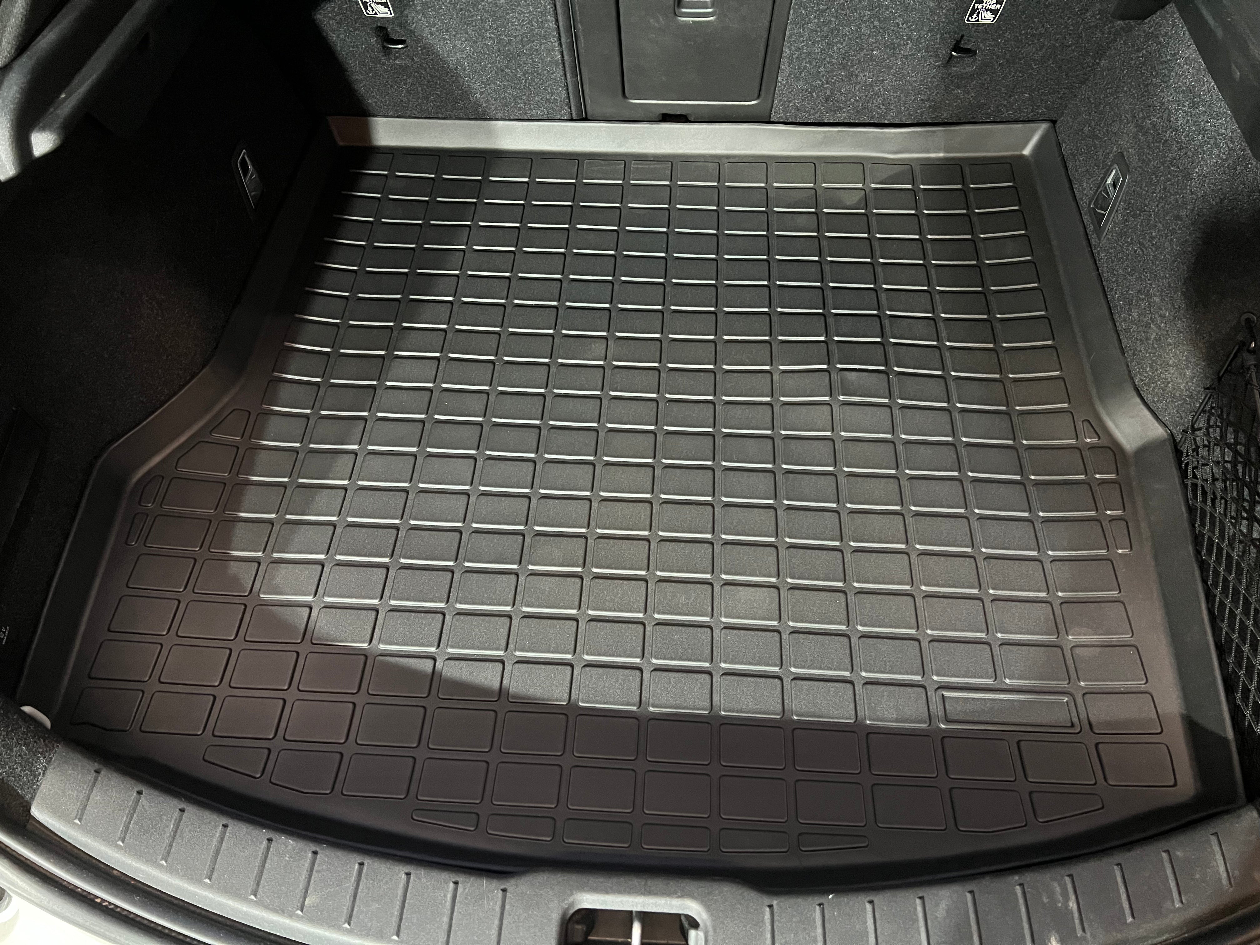 Bagageruimtemat met opstaande rand voor Polestar 2 – productafbeelding 3