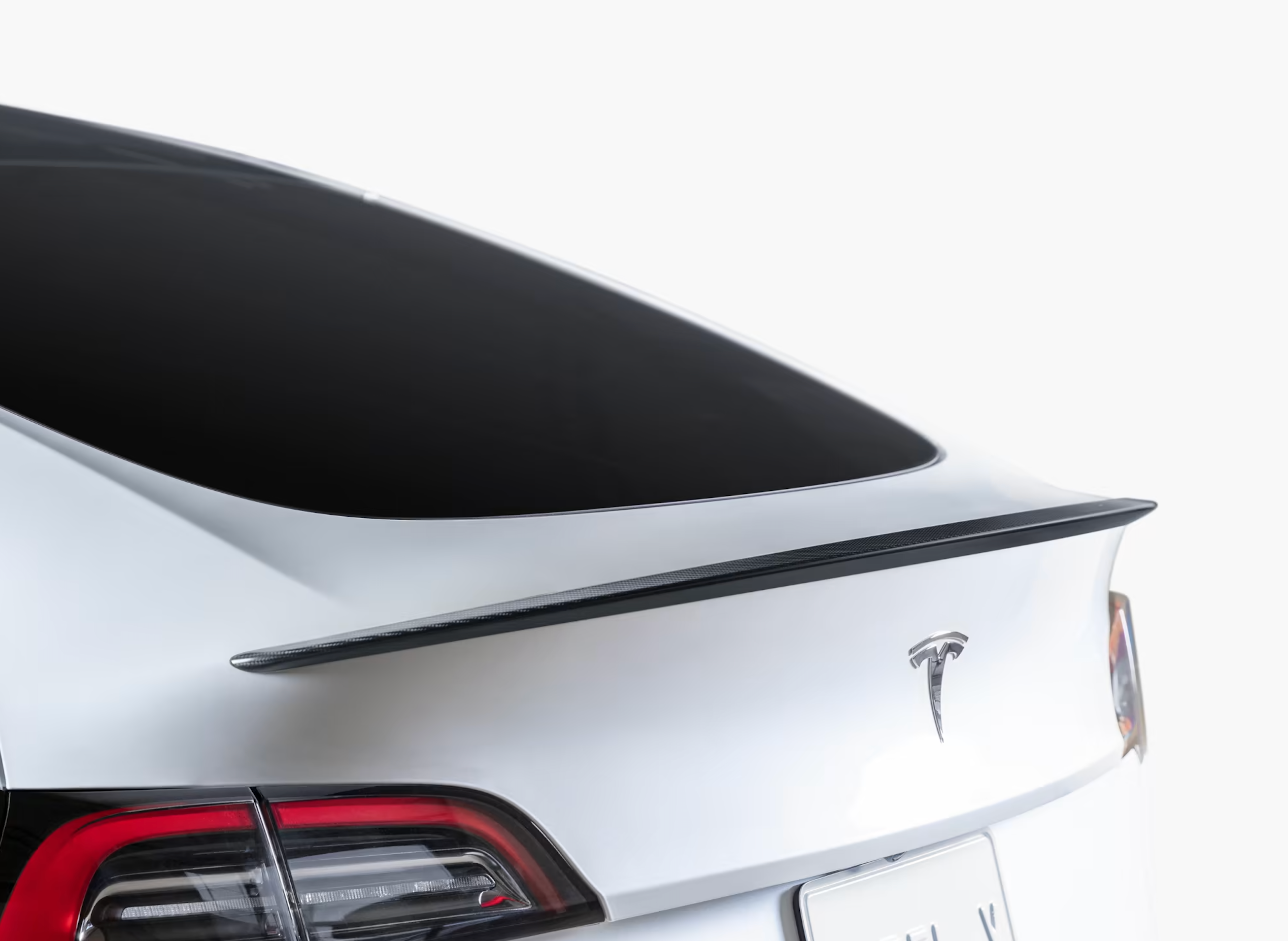 Tesla Model Y -takaspoileri – tuotekuva 3