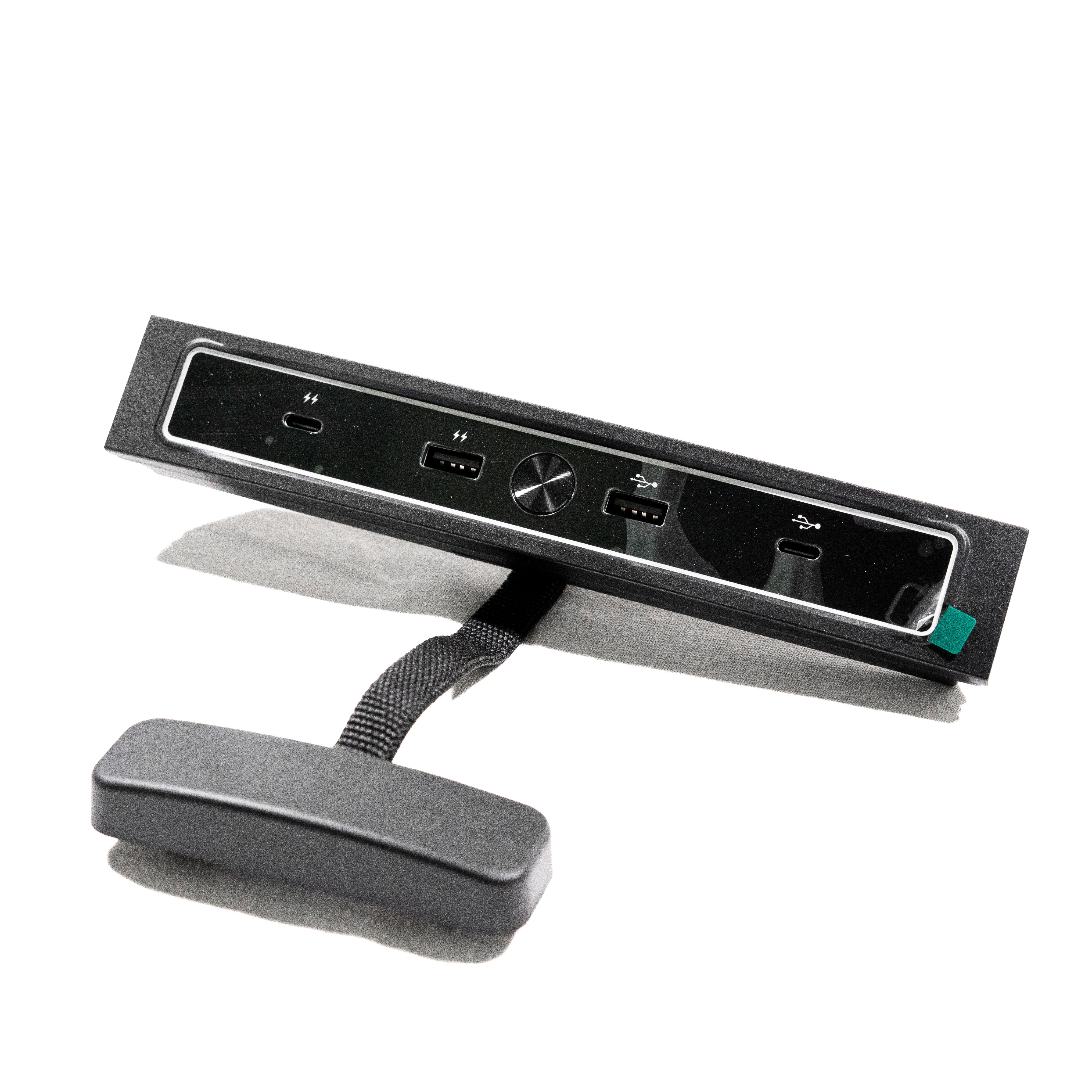 Model 3/Y USB- A jakaja
